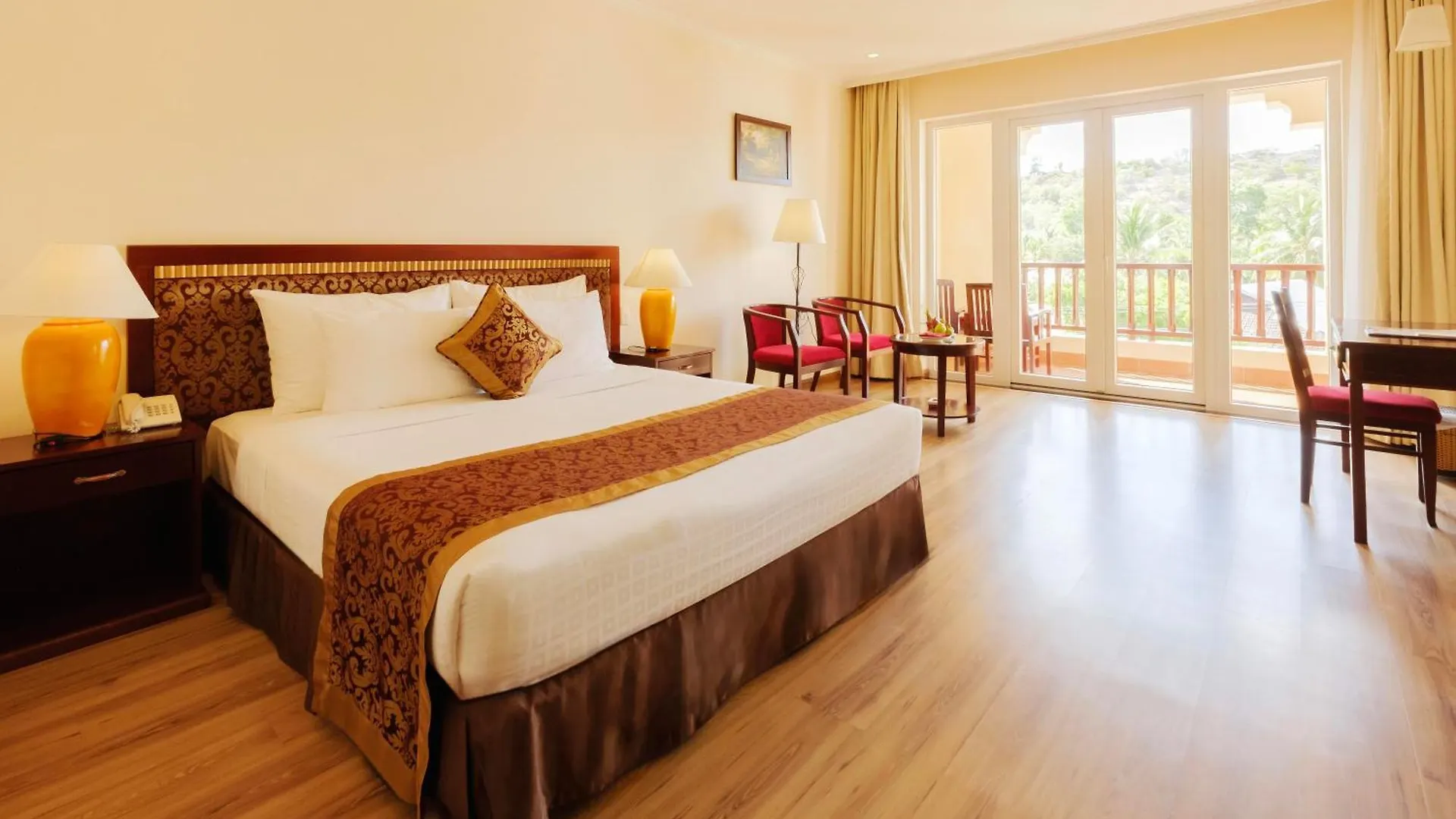 Sunny Beach Resort & Spa Phan Thiet