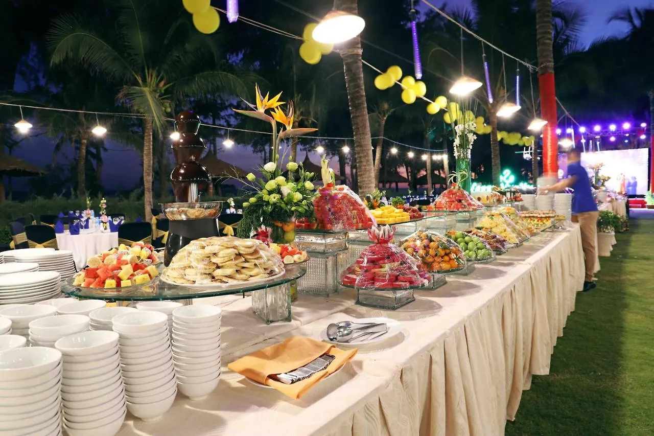 Sunny Beach Resort & Spa Phan Thiet 4*,