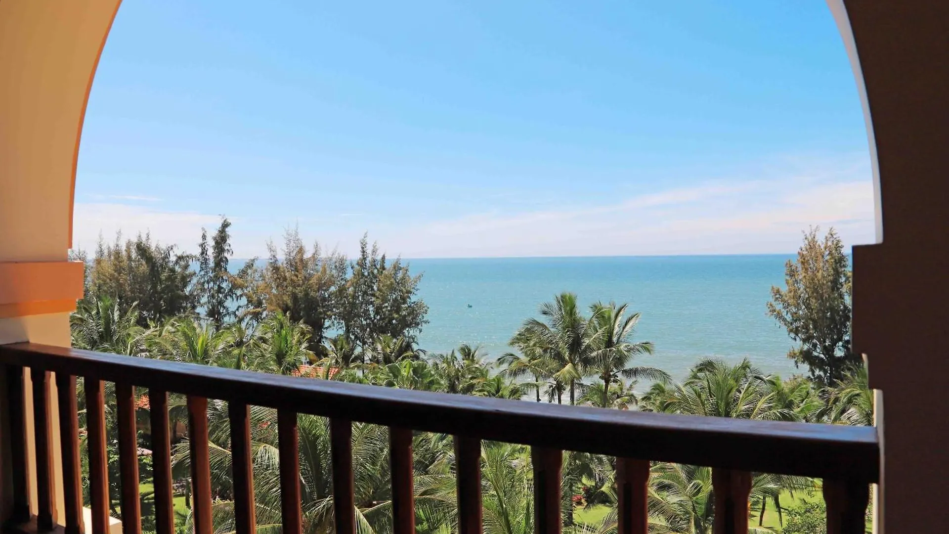 ****  Sunny Beach Resort & Spa Phan Thiet Vietnam