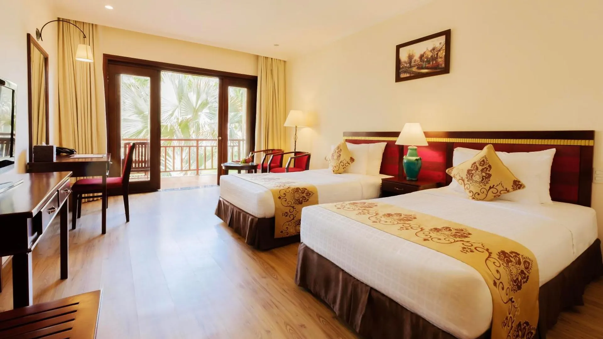 Sunny Beach Resort & Spa Phan Thiet