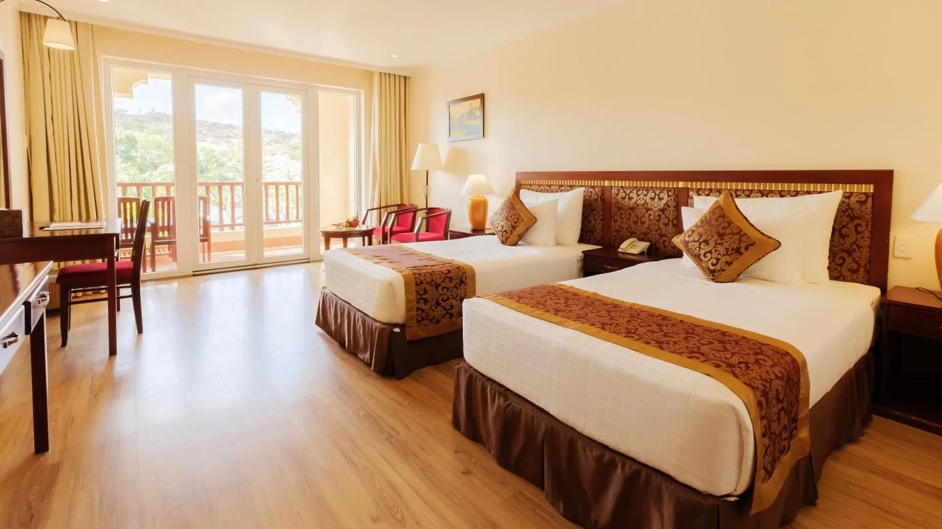Sunny Beach Resort & Spa Phan Thiet