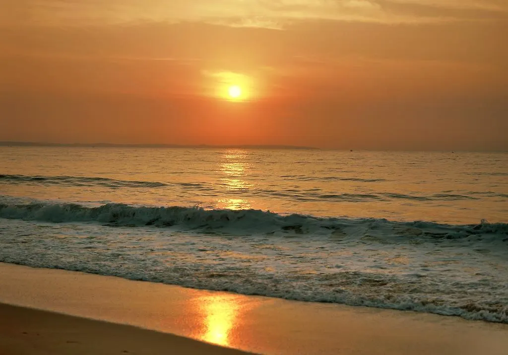 Sunny Beach Resort & Spa Phan Thiet 4*,